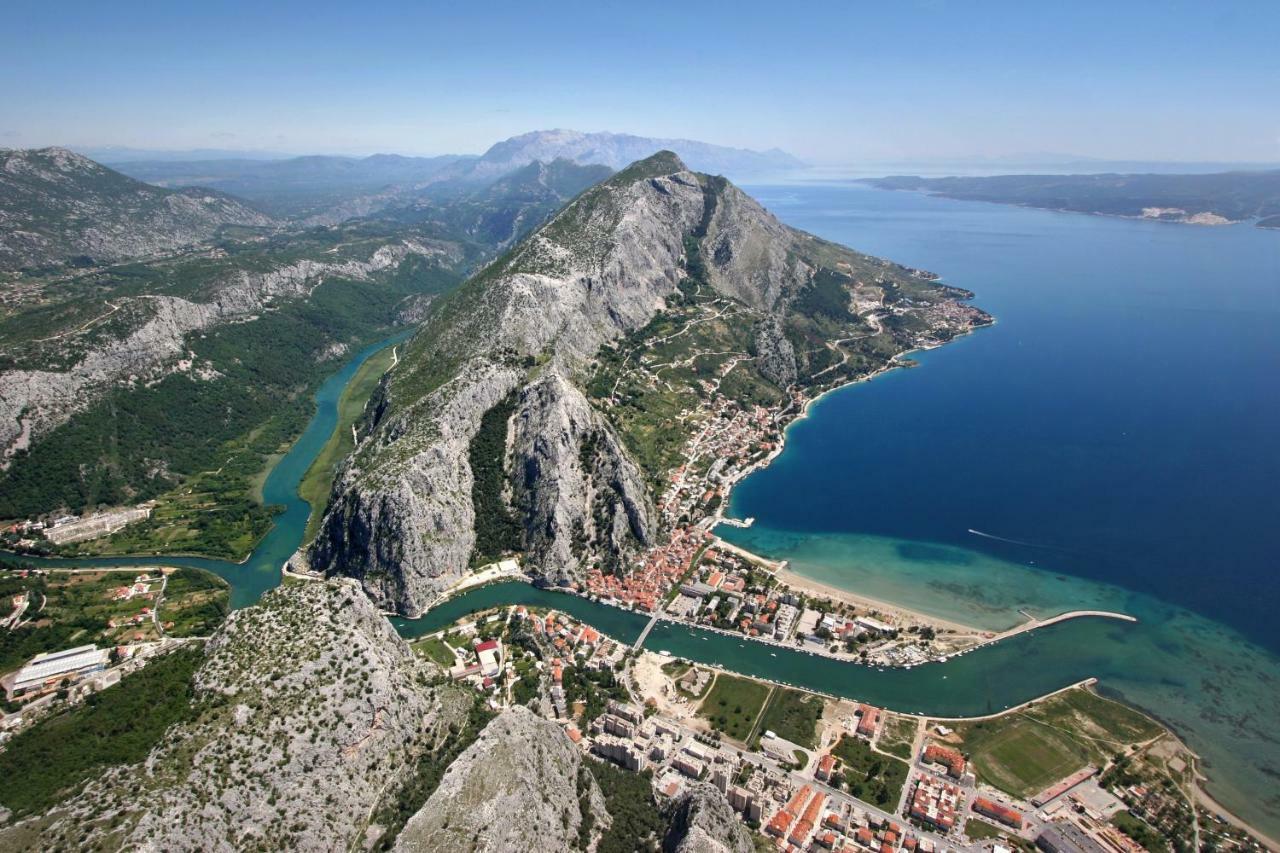 Nestos Hotel Omis